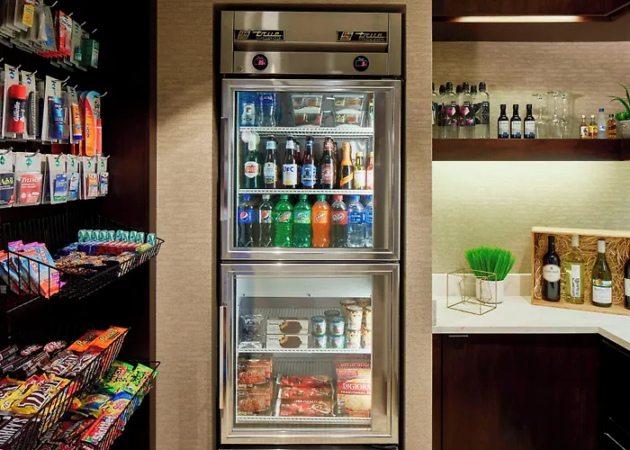 Courtyard By Marriott Albany Thruway