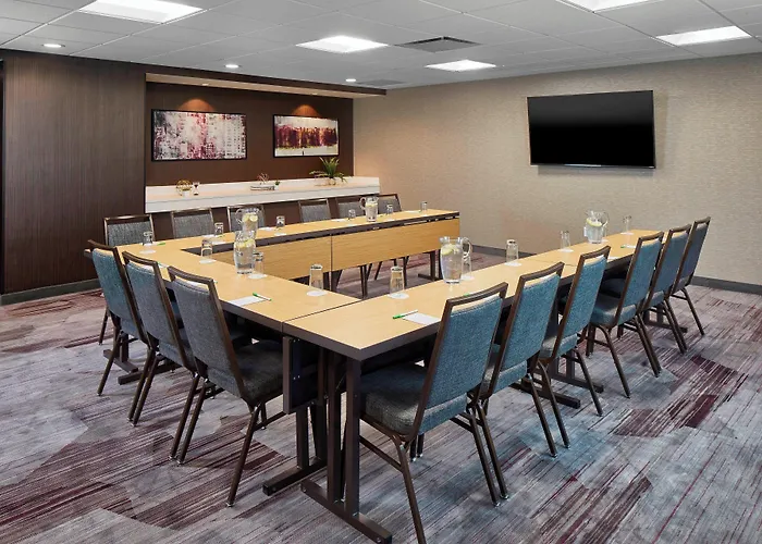 Courtyard By Marriott Albany Thruway