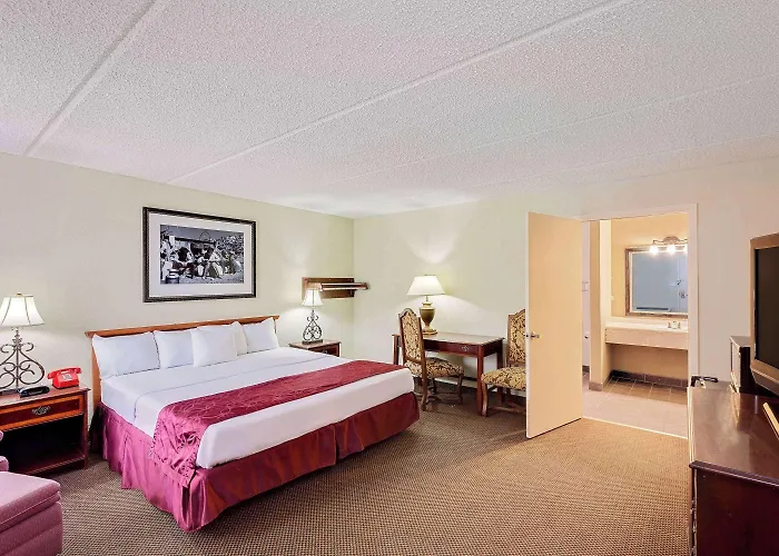 Days Inn By Wyndham Bay City