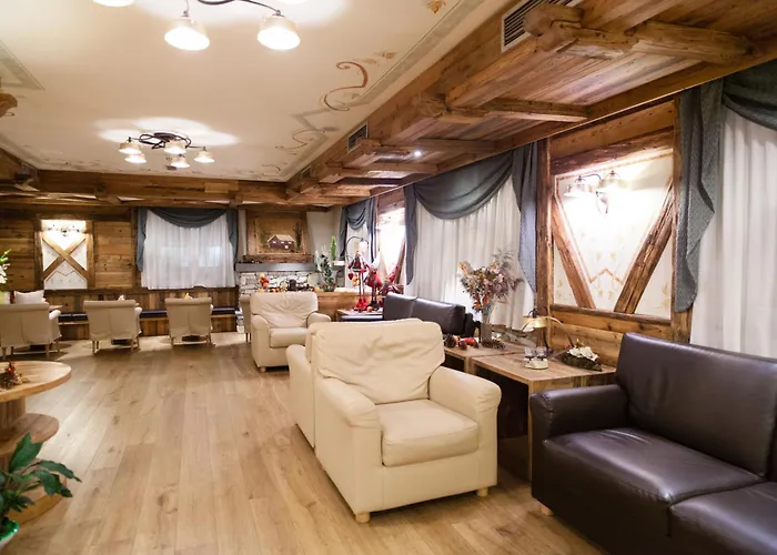 Alpholiday Dolomiti Wellness & Family Hotel