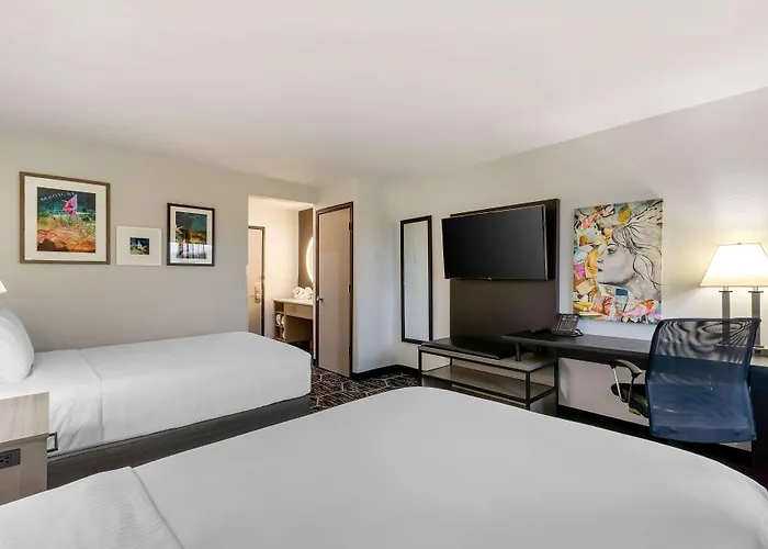 La Quinta By Wyndham Des Moines West Clive