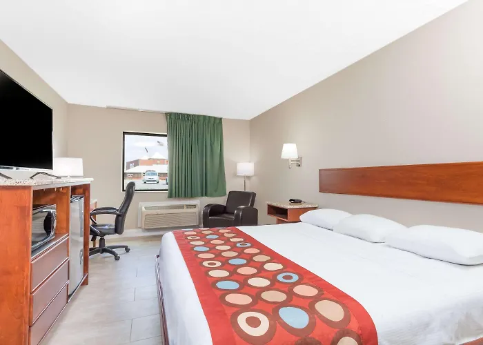 Super 8 By Wyndham Owensboro