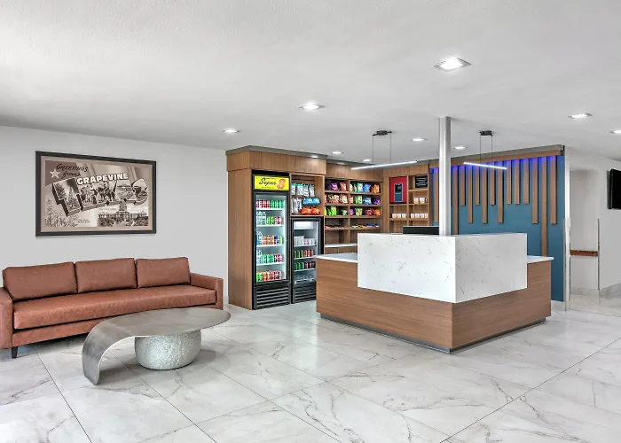 Super 8 By Wyndham Grapevine/Dfw Airport Northwest