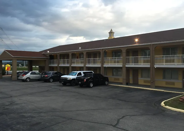 Red Lion Inn & Suites Junction City