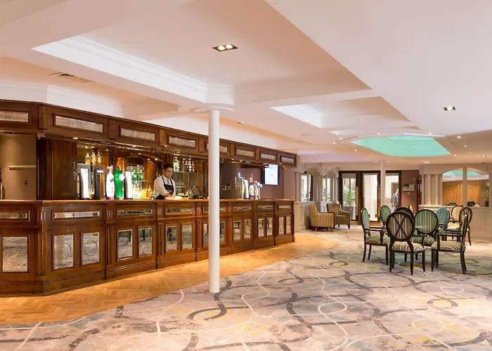 Everglades Hotel