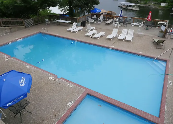 Inn At Grand Glaize