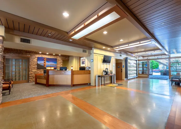 The Lodge At Tiburon