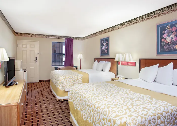 Days Inn By Wyndham Lexington