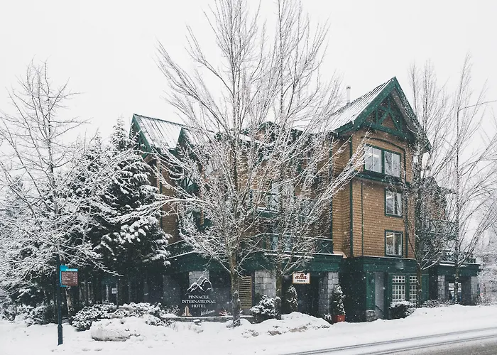 Pinnacle Hotel Whistler