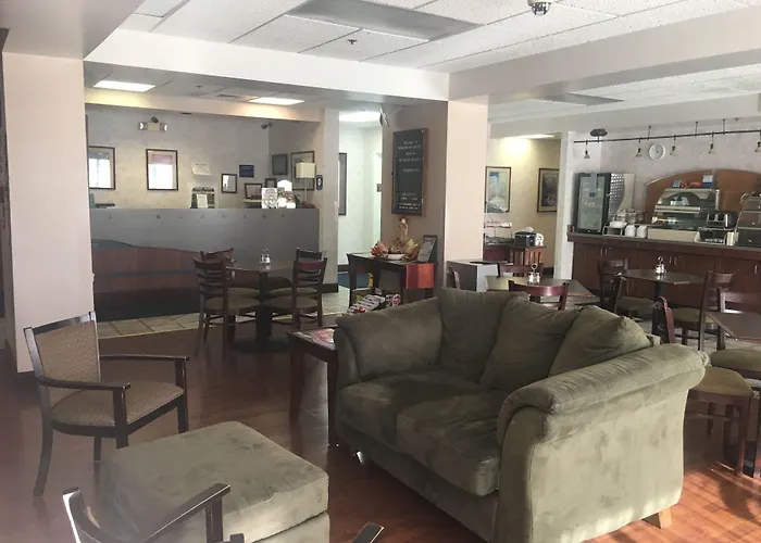 Mountain Inn & Suites