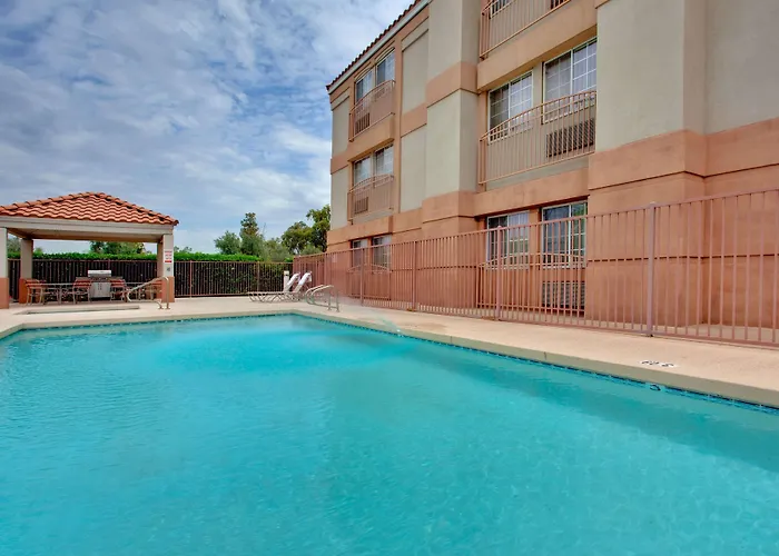 Sonesta Simply Suites Phoenix Tempe