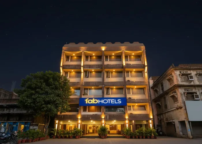 Fabhotel Surya