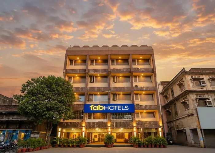 Fabhotel Surya