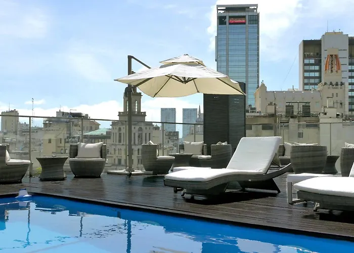 725 Continental Hotel