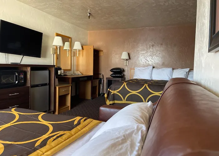 Super 8 By Wyndham Ketchikan