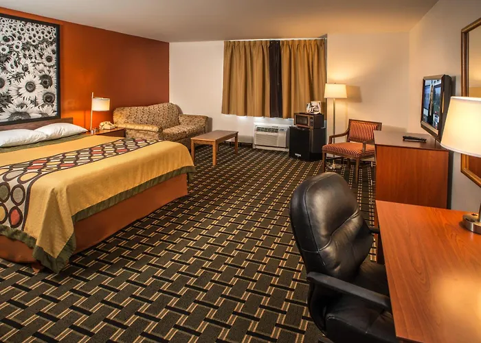 Super 8 By Wyndham Prestonsburg