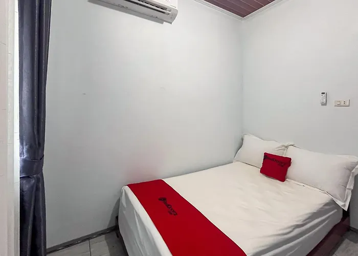 Reddoorz At Mbak Tinem Near Bandara Lubuk Linggau