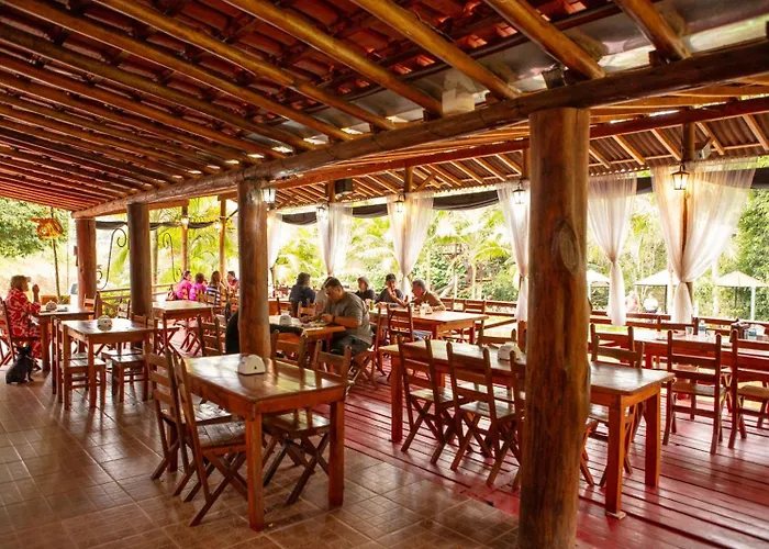 Espaco Recanto Do Pico Pousada E Restaurante