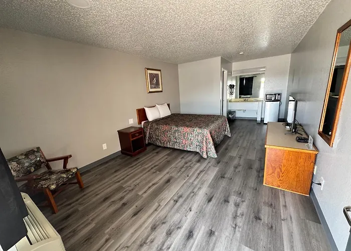 Westworld Country Inn