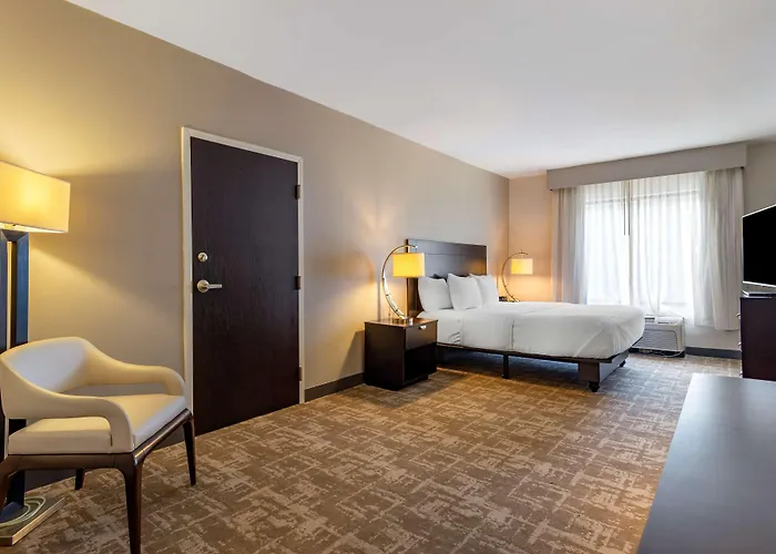 Best Western Plus Dalton Inn