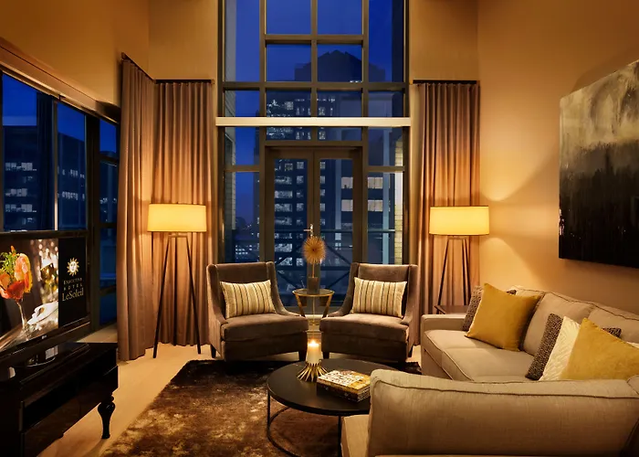 Hotel Le Soleil By Executive Hotels