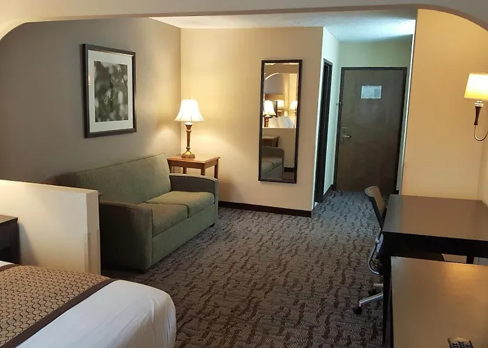 Baymont By Wyndham Belleville Airport Area