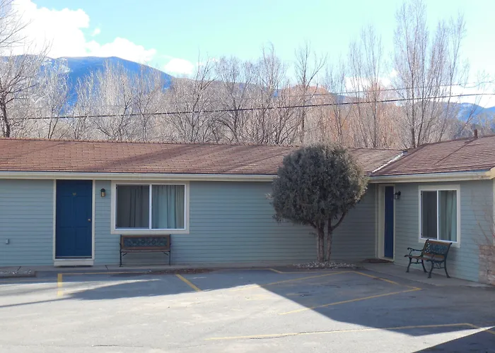 Salida Inn & Monarch Suites