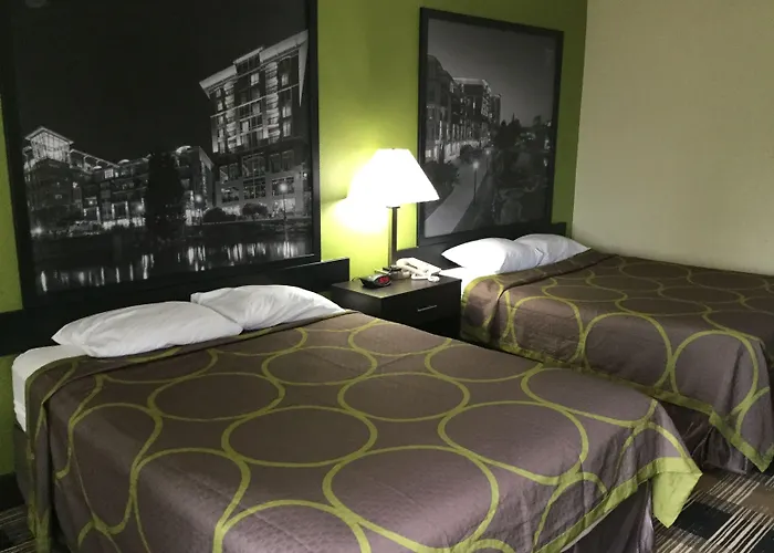 Super 8 By Wyndham Greer/Spartanburg Area