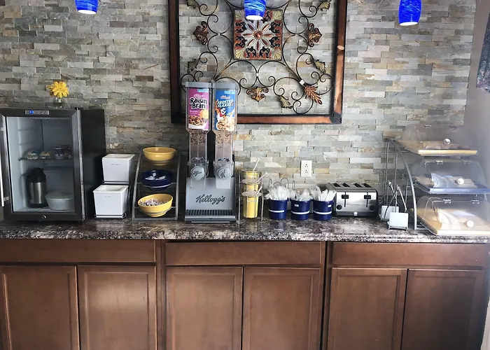 Days Inn By Wyndham Columbus