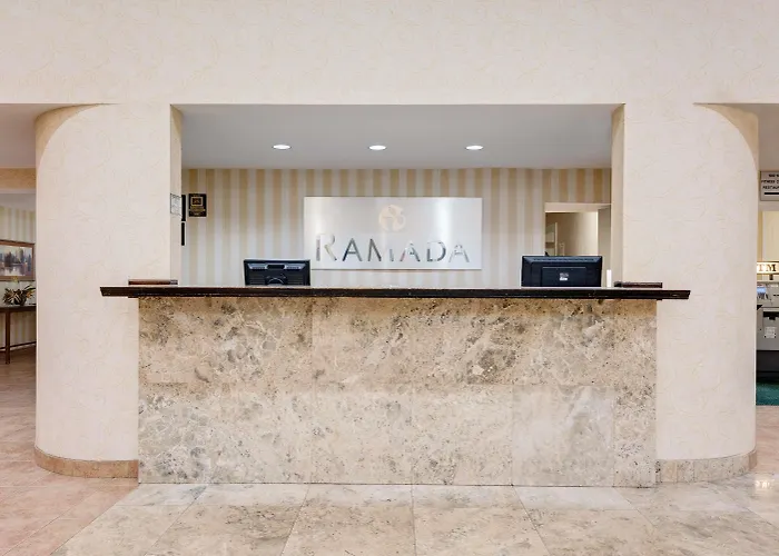 Ramada By Wyndham Cleveland Airport West