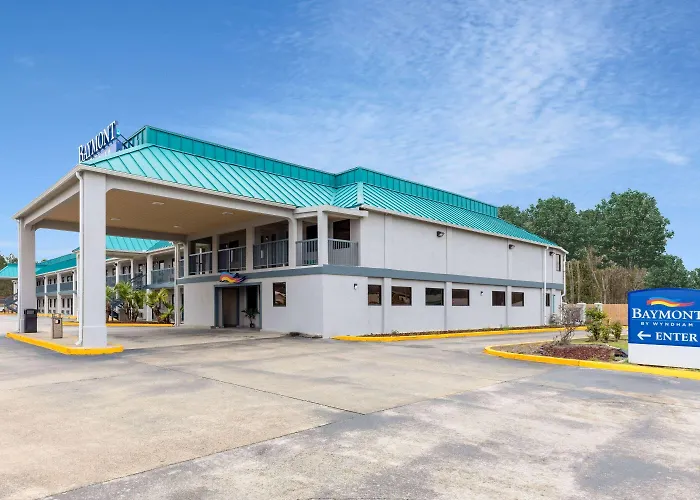 Baymont By Wyndham Biloxi - Ocean Springs