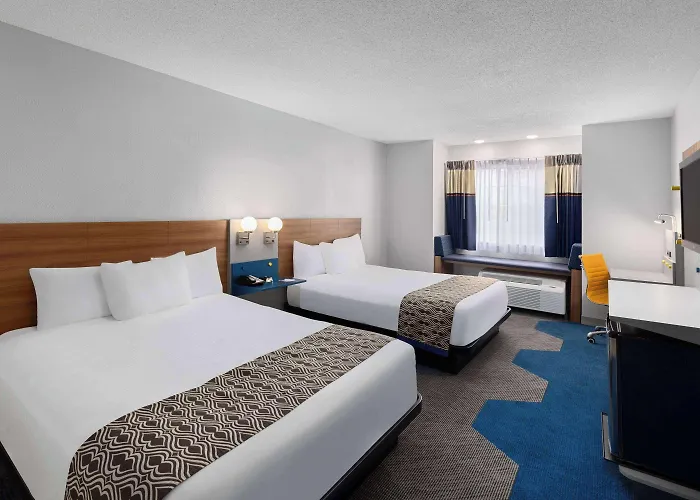 Microtel Inn Bowling Green