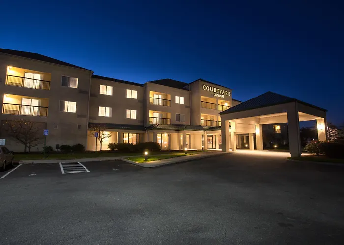 Courtyard Boston Raynham
