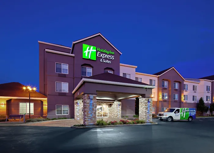 Holiday Inn Express & Suites Oakland - Airport By Ihg