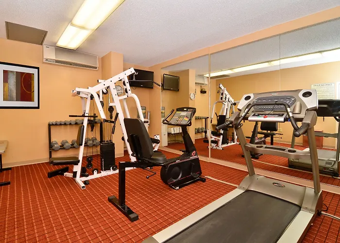 Mainstay Suites Knoxville Airport