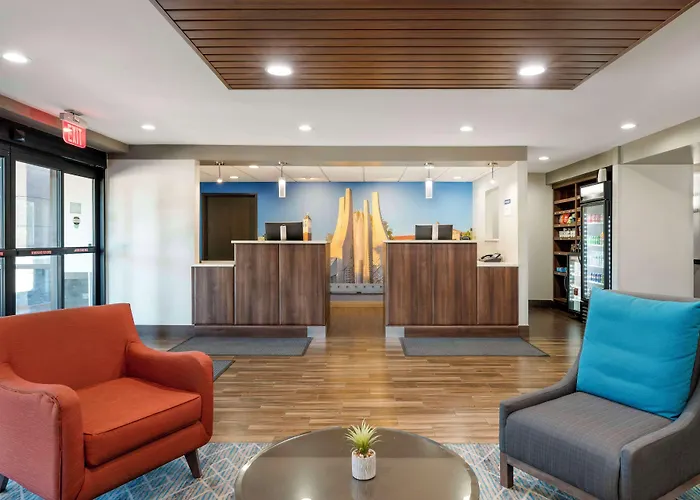 Best Western Plus Lafayette Hotel University Area