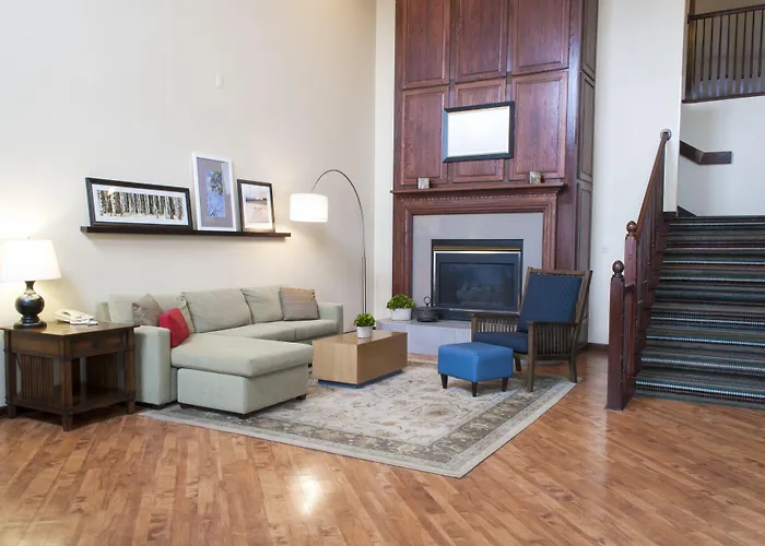 Country Inn & Suites By Radisson, Cedar Falls, Ia