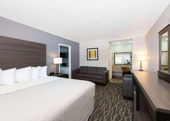 Days Inn By Wyndham Ukiah