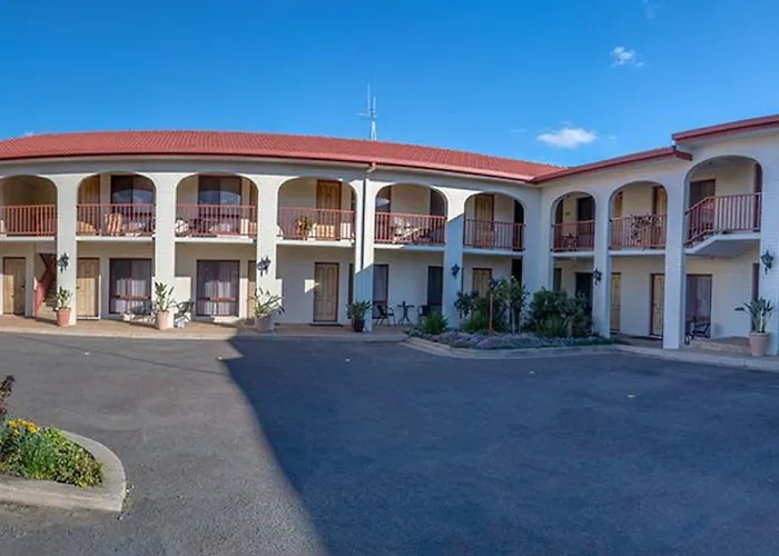 Narrandera Club Motor Inn