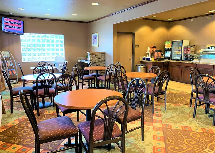 Days Inn By Wyndham Bernalillo