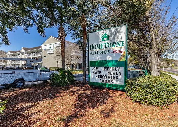 Hometowne Studios By Red Roof Orlando - Casselberry