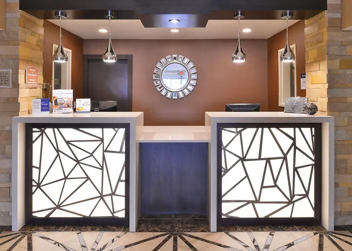 Best Western Woodland Inn