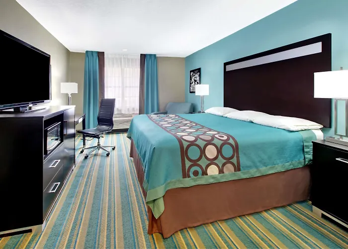 Super 8 By Wyndham Sulphur
