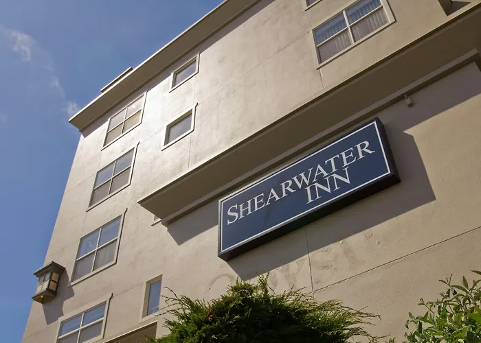 Shearwater Inn