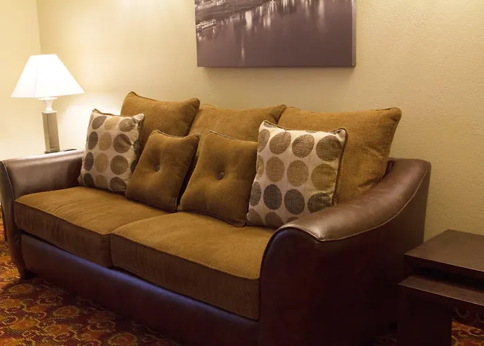 Brentwood Suites Nashville, An Ascend Collection Hotel