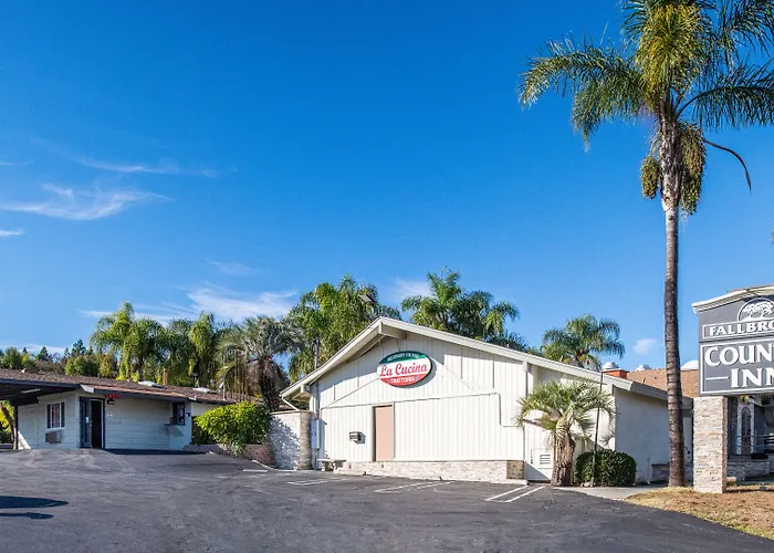 Fallbrook Country Inn