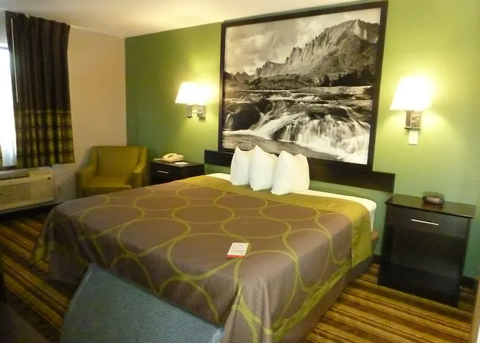 Super 8 By Wyndham Rock Springs