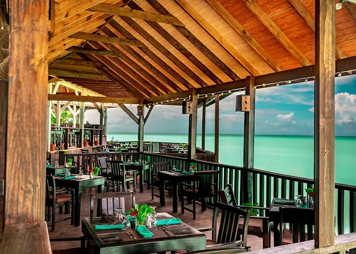 Cocos Hotel Antigua (Adults Only)