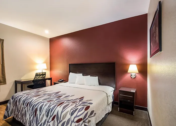 Red Roof Inn St Louis - Troy, Il