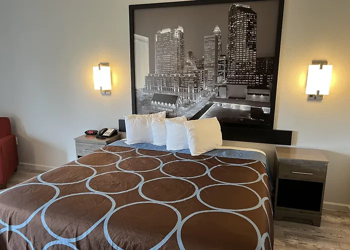 Super 8 By Wyndham Clemmons - Bermuda Run - Winston-Salem I-40